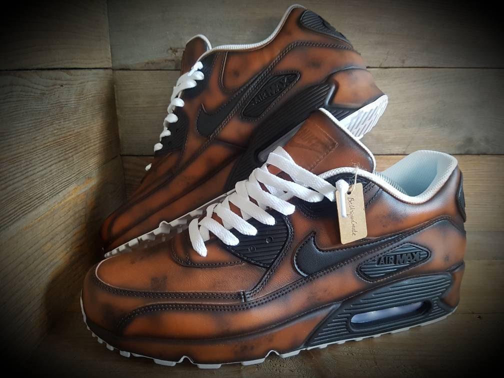 Nike Air Max 90: Aged Leather